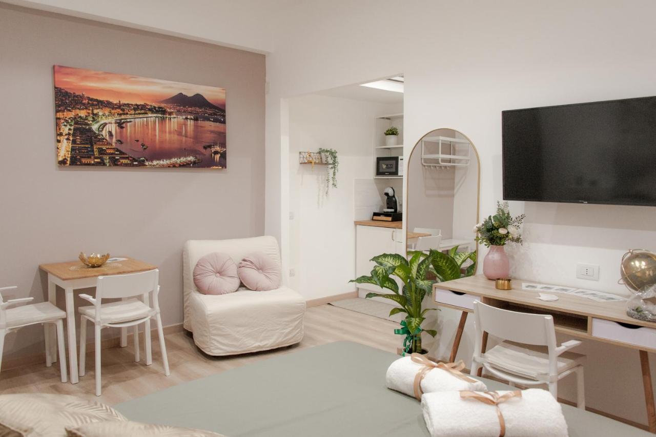 Michelangelo 80 Apartment نابولي المظهر الخارجي الصورة