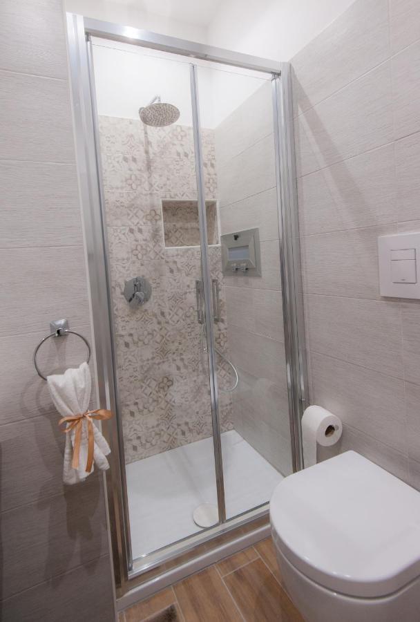 Michelangelo 80 Apartment نابولي المظهر الخارجي الصورة