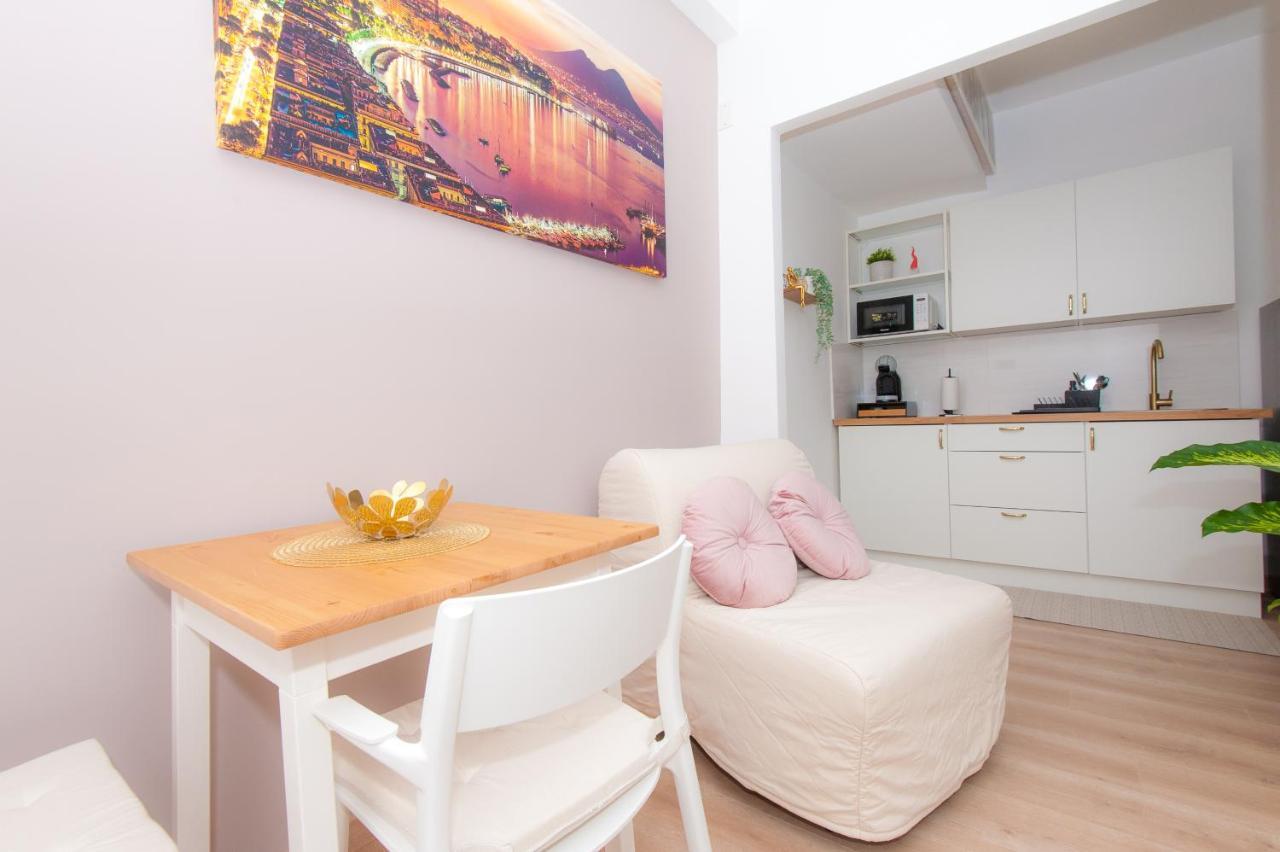Michelangelo 80 Apartment نابولي المظهر الخارجي الصورة